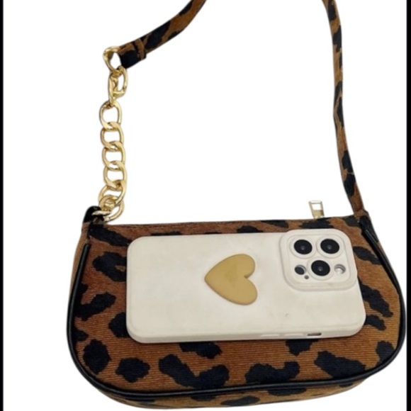 Hobo Bag Leopard Print Purse With Gold Chain Strap NEW H4.7"× L 8.7"x W 2.4 - Picture 4 of 12